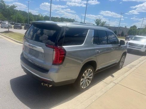 Used 2024 GMC Yukon Denali w/ Denali Reserve Package AWD/4WD image 6