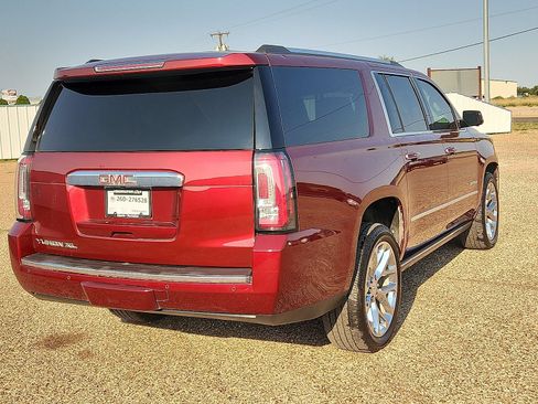 Used 2019 GMC Yukon XL Denali w/ Denali Ultimate Package AWD/4WD image 4