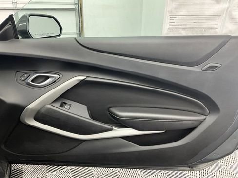 Used 2017 Chevrolet Camaro LT image 14