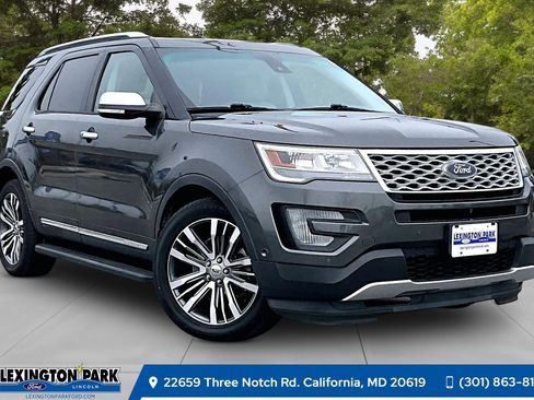 Used 2017 Ford Explorer Platinum image 1
