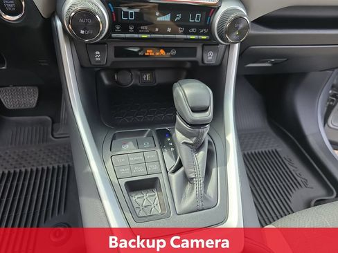 Certified 2025 Toyota RAV4 XLE AWD/4WD image 27