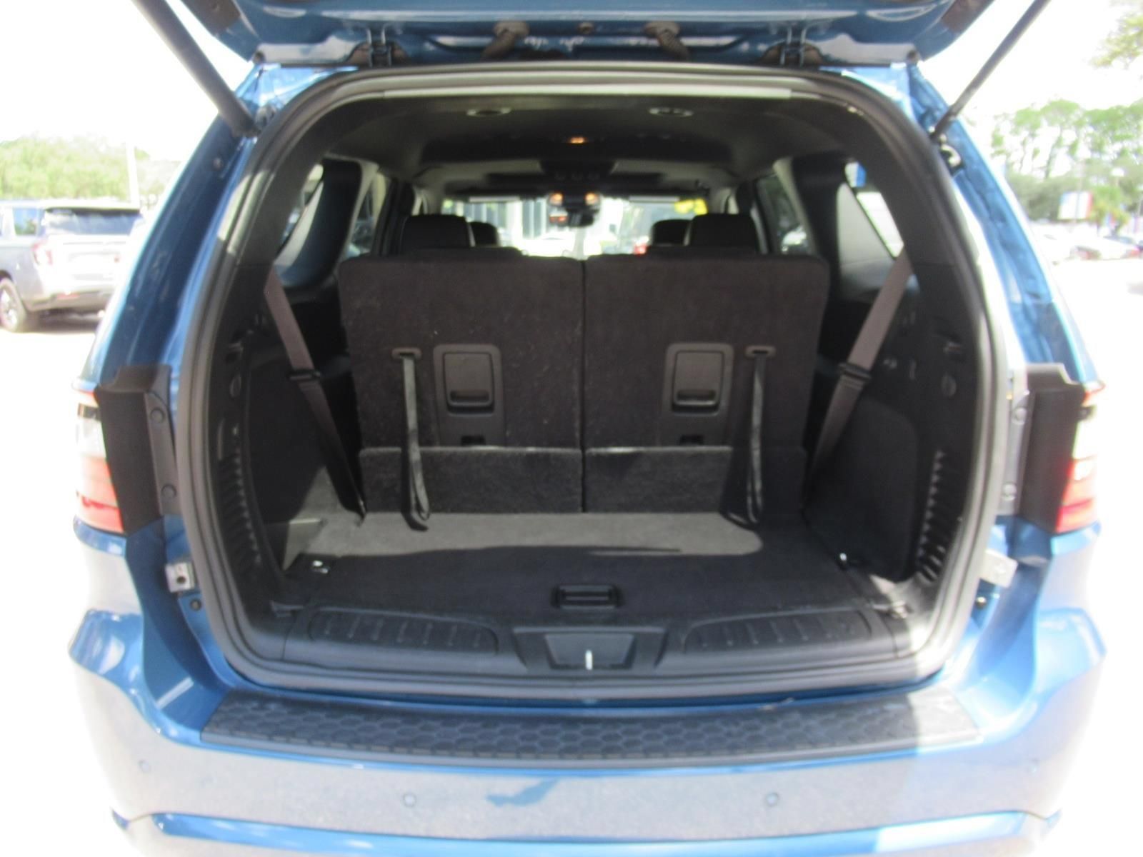 Used 2024 Dodge Durango GT RWD image 39