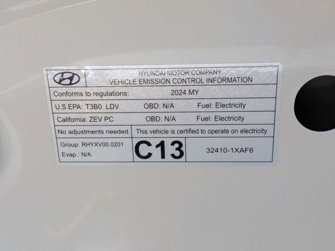 Certified 2024 Hyundai Ioniq 6 SE image 29