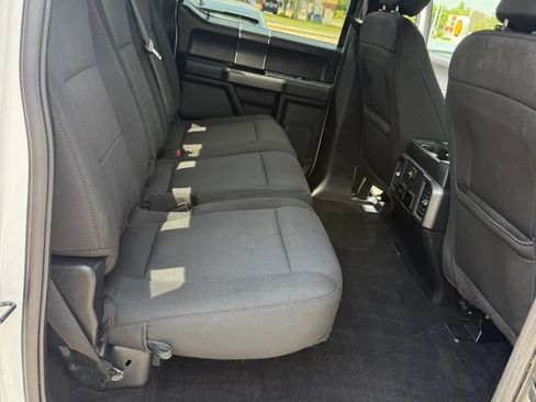 Used 2020 Ford F150 XLT w/ Equipment Group 302A Luxury AWD/4WD image 19