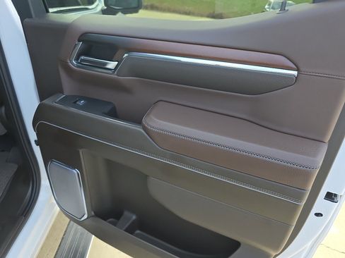 Used 2024 GMC Sierra 1500 Denali image 18