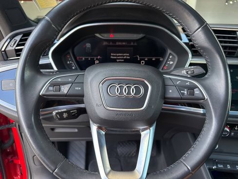 Used 2020 Audi Q3 2.0T Prestige w/ Prestige Package image 29