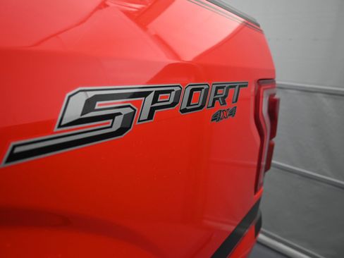 Used 2016 Ford F150 Lariat image 12