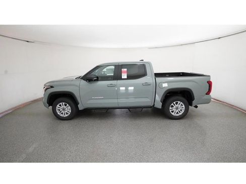 New 2025 Toyota Tundra SR5 w/ SR5 Premium Package AWD/4WD image 3