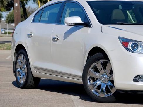 Used 2013 Buick LaCrosse Premium w/ Driver Confidence Package image 3