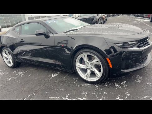 Certified 2023 Chevrolet Camaro LT image 2