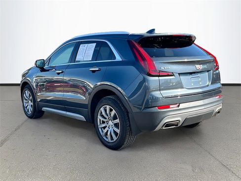 Used 2021 Cadillac XT4 Premium Luxury w/ Driver Awareness Package image 5