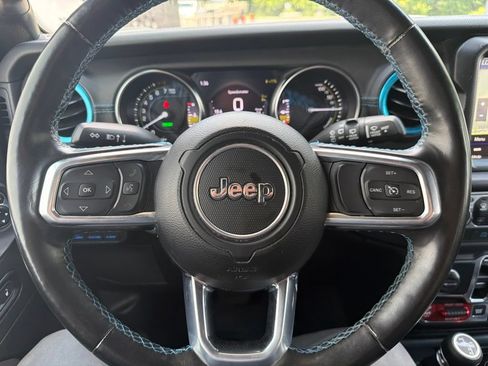 Used 2021 Jeep Wrangler Unlimited Rubicon 4xe w/ Cold Weather Group AWD/4WD image 76