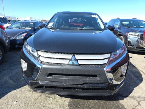Used 2019 Mitsubishi Eclipse Cross ES image 2