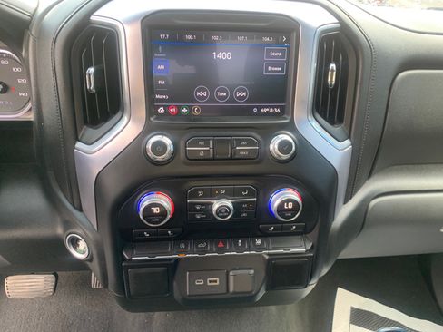 Used 2019 GMC Sierra 1500 SLE w/ SLE Value Package RWD image 14