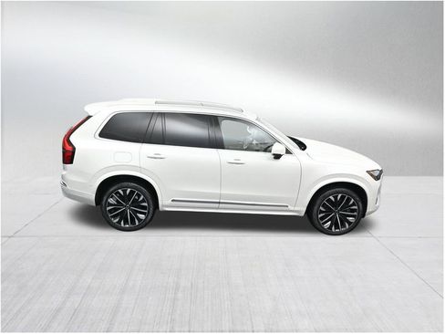 New 2026 Volvo XC90 T8 Ultra AWD/4WD image 19
