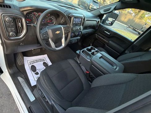 Used 2022 Chevrolet Silverado 2500 LT w/ Convenience Package AWD/4WD image 14