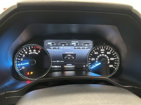 Used 2016 Ford F150 Platinum w/ Equipment Group 701A Luxury image 21