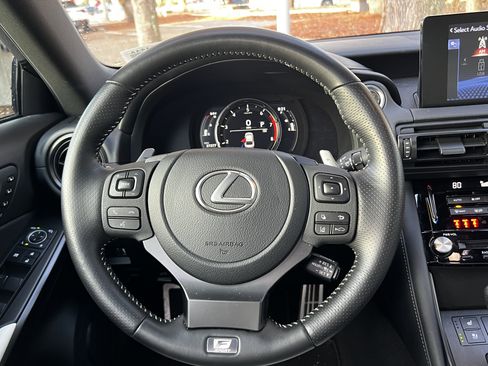Certified 2025 Lexus IS 350 F Sport image 34