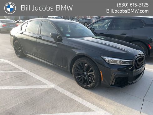 Used 2022 BMW 750i xDrive w/ Autobahn Package image 1