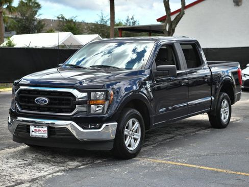 Used 2023 Ford F150 XLT image 3