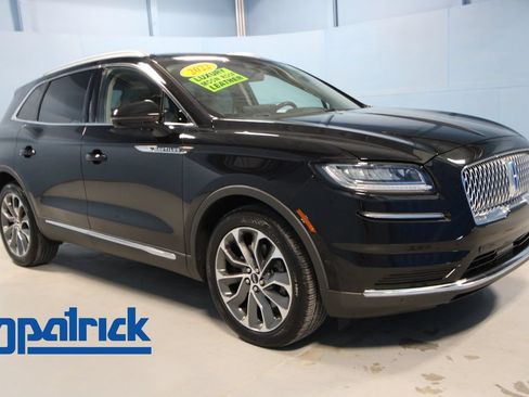 Used 2022 Lincoln Nautilus Reserve w/ Equipment Group 201A AWD/4WD image 1
