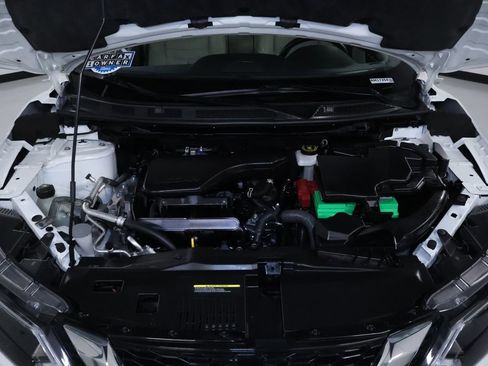 Used 2022 Nissan Rogue Sport SL w/ Premium Package image 36