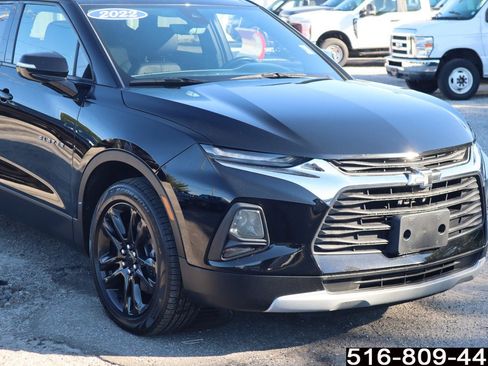 Used 2022 Chevrolet Blazer LT w/ Sound & Technology Package image 2