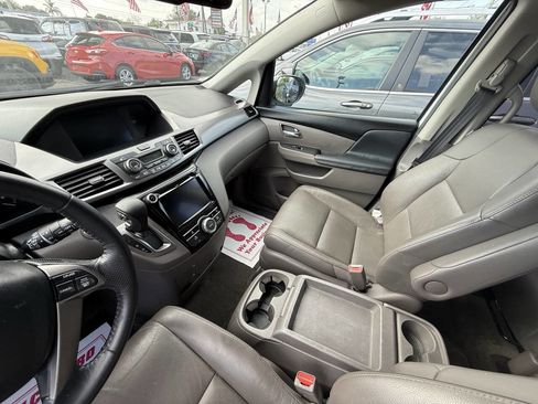Used 2017 Honda Odyssey EX-L image 6