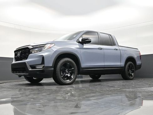 Used 2025 Honda Ridgeline Black Edition image 21