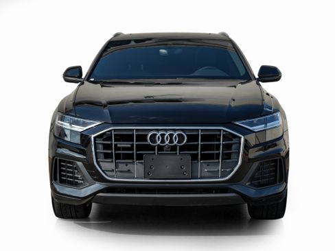 Used 2021 Audi Q8 Premium w/ Convenience Package image 5