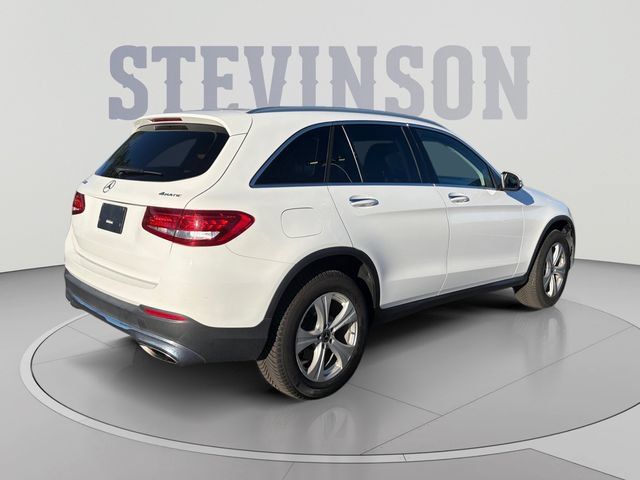 Used 2018 Mercedes-Benz GLC 300 4MATIC image 5