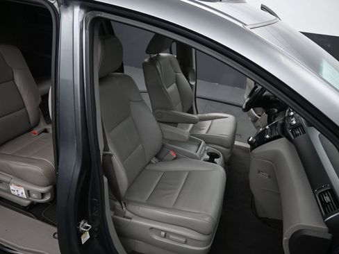Used 2012 Honda Odyssey EX-L image 19
