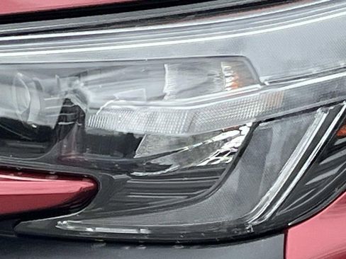 Used 2024 Subaru Outback Premium w/ Popular Package #1A image 9