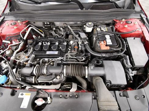 Certified 2018 Honda Accord LX image 11