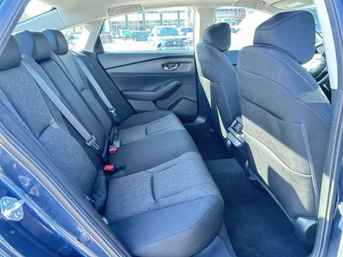 Used 2025 Honda Accord SE image 16