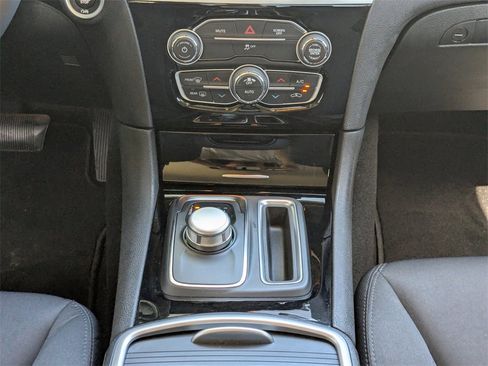 Used 2023 Chrysler 300 Touring w/ Sport Appearance Package image 18