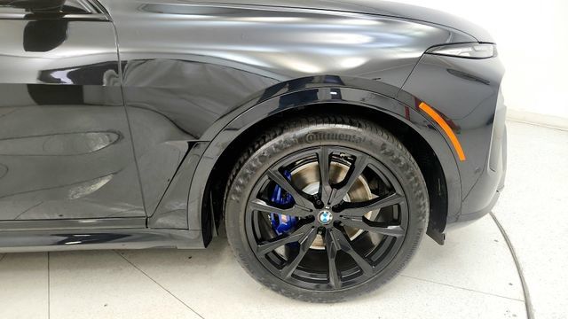 Used 2023 BMW X7 xDrive40i w/ Executive Package AWD/4WD image 21