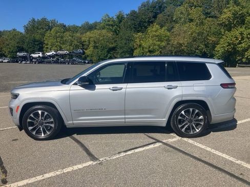 Used 2023 Jeep Grand Cherokee L Overland AWD/4WD image 8