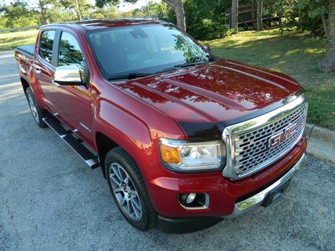 Used 2019 GMC Canyon Denali AWD/4WD image 3