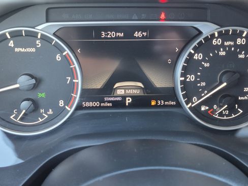 Used 2023 Nissan Rogue SV image 17