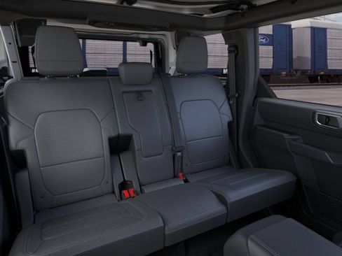 New 2026 Ford Bronco Outer Banks AWD/4WD image 11