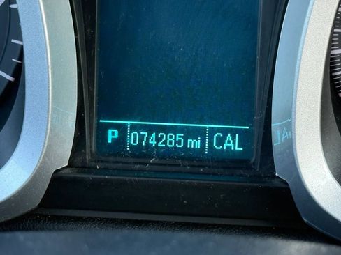 Used 2017 Chevrolet Equinox LT w/ Convenience Package image 25