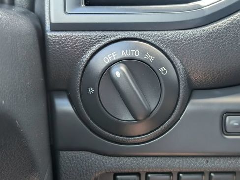 Used 2021 Nissan Titan S w/ S Utility Package RWD image 18