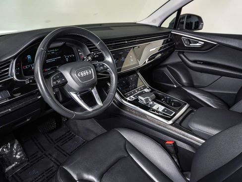 Used 2022 Audi Q7 3.0T Premium Plus w/ Premium Plus Package AWD/4WD image 19