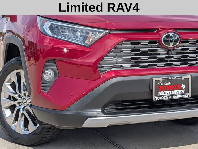 Used 2021 Toyota RAV4 Limited AWD/4WD image 3