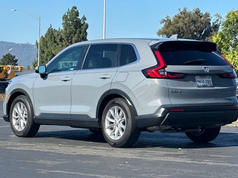 Used 2024 Honda CR-V EX-L image 6