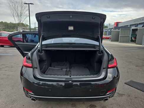 Used 2023 BMW 330i xDrive Sedan w/ Premium Package image 16