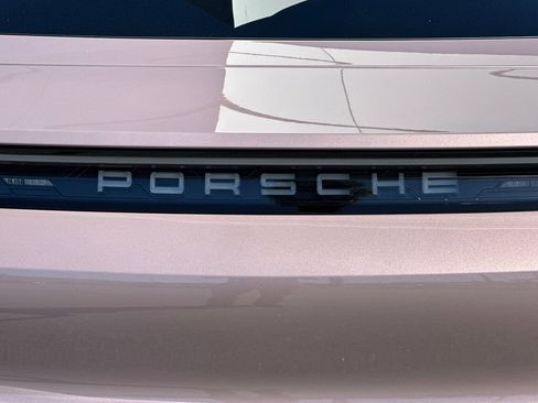 New 2026 Porsche Taycan image 39