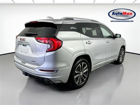 Used 2018 GMC Terrain Denali w/ Advanced Safety Package image 2