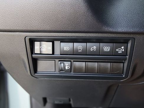 Used 2022 Toyota Tundra SR5 w/ TRD Off-Road Premium Package image 18